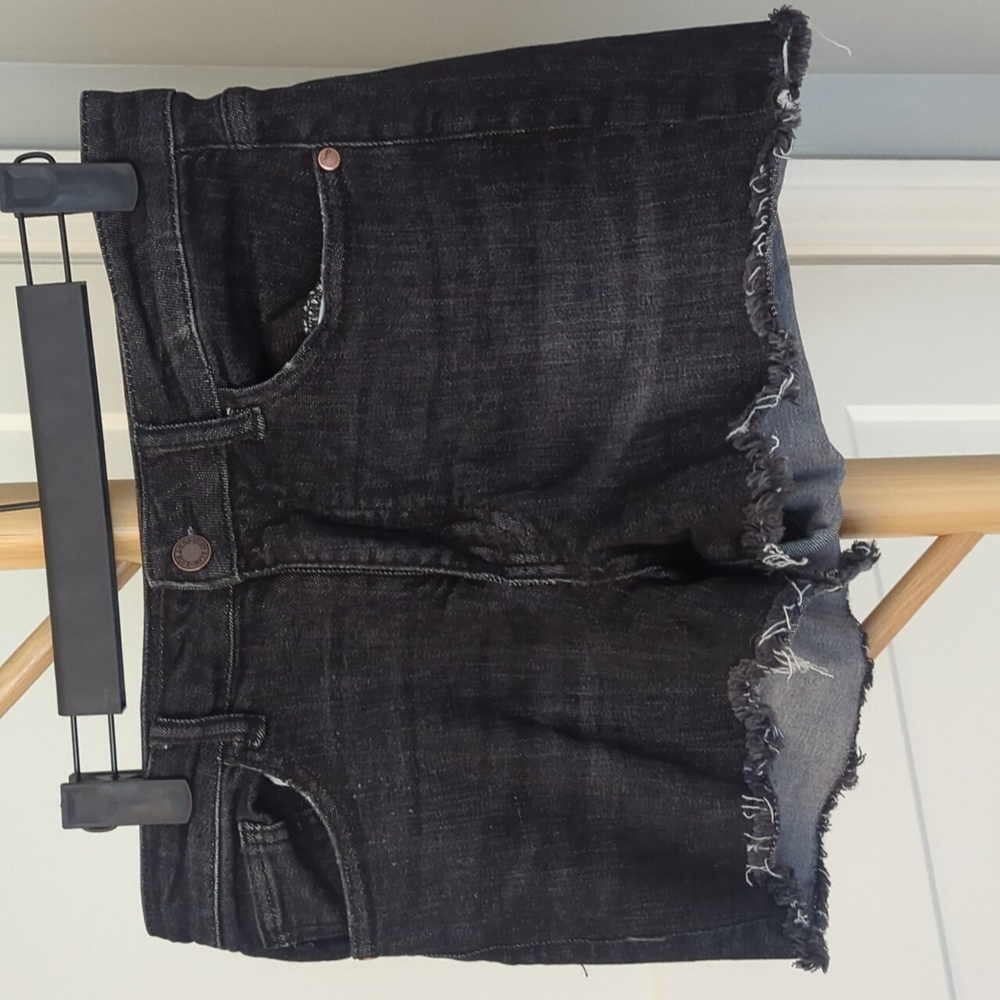 Judy Blue | Black Denim Shorts